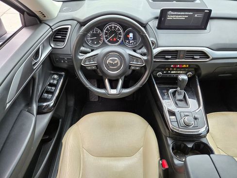 Used 2021 MAZDA CX-9 Touring w/ Touring Premium Package image 8