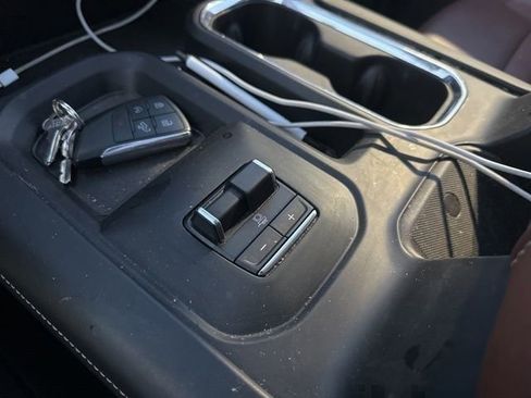 Certified 2024 GMC Sierra 2500 Denali Ultimate image 55