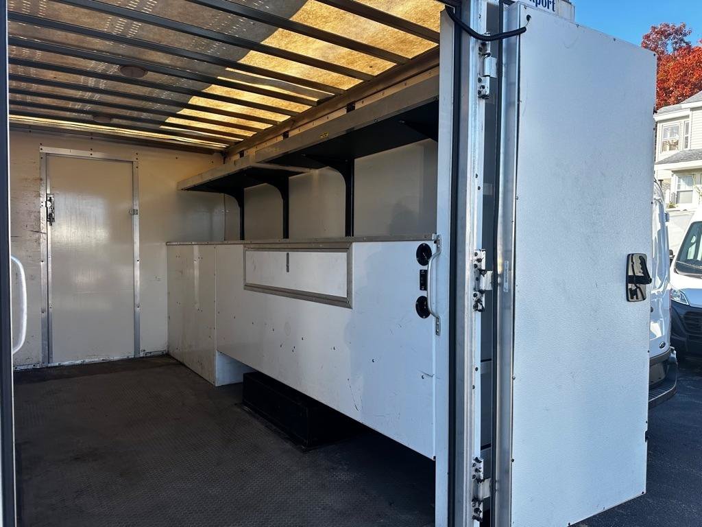 Used 2021 Ford E-350 and Econoline 350 Super Duty w/ Power Windows & Locks Group RWD image 9