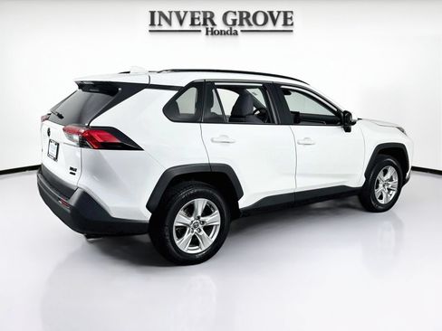 Used 2020 Toyota RAV4 XLE w/ All Weather Liner Package AWD/4WD image 5