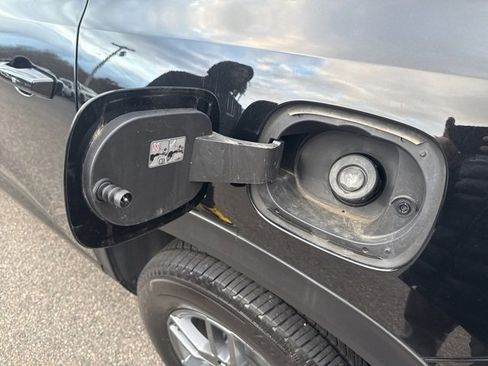 Certified 2025 GMC Acadia Elevation image 12