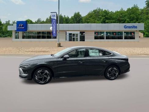 New 2026 Hyundai Sonata SEL FWD image 6