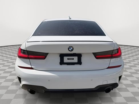 Used 2022 BMW 330i xDrive Sedan w/ M Sport Package AWD/4WD image 6