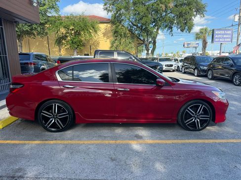 Used 2016 Honda Accord Sport image 4