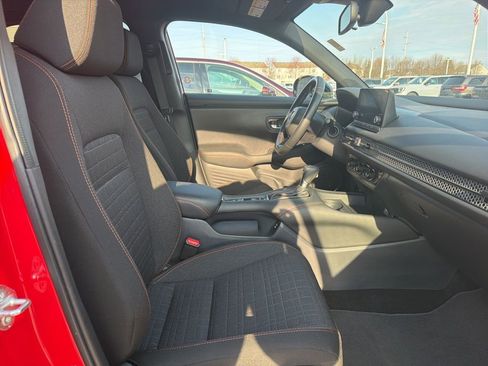 Used 2025 Honda HR-V Sport image 33