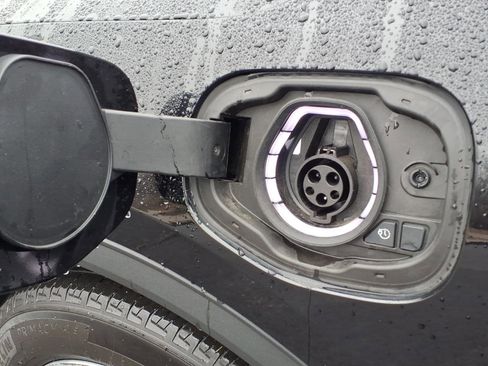 Used 2024 Ford Escape SE w/ PHEV Premium Package FWD image 27