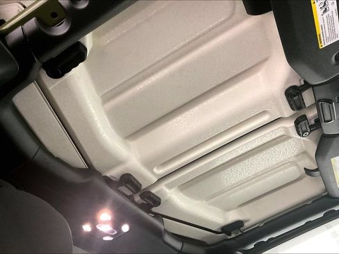 Used 2020 Jeep Wrangler Sport AWD/4WD image 21