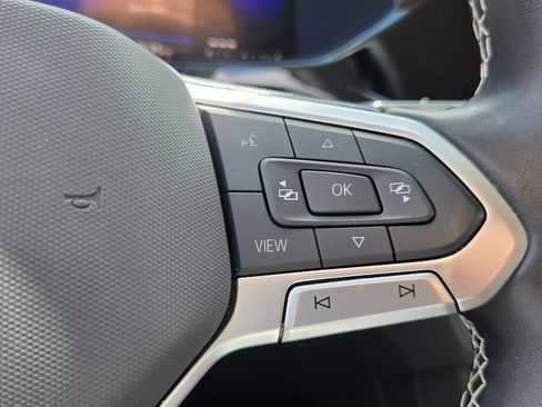 Certified 2023 Volkswagen Taos S FWD image 25