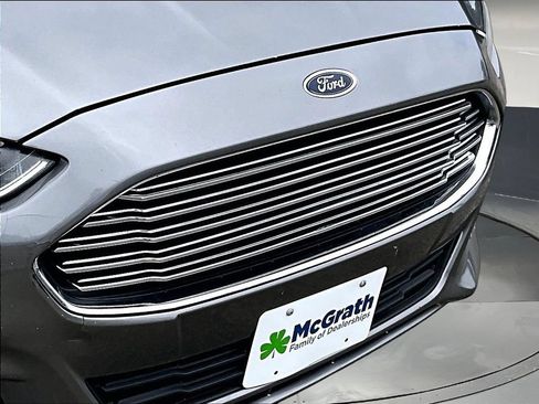 Used 2014 Ford Fusion SE FWD image 33