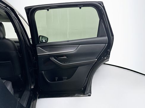 Used 2024 MAZDA CX-90 3.3 Turbo w/ Premium Package image 33