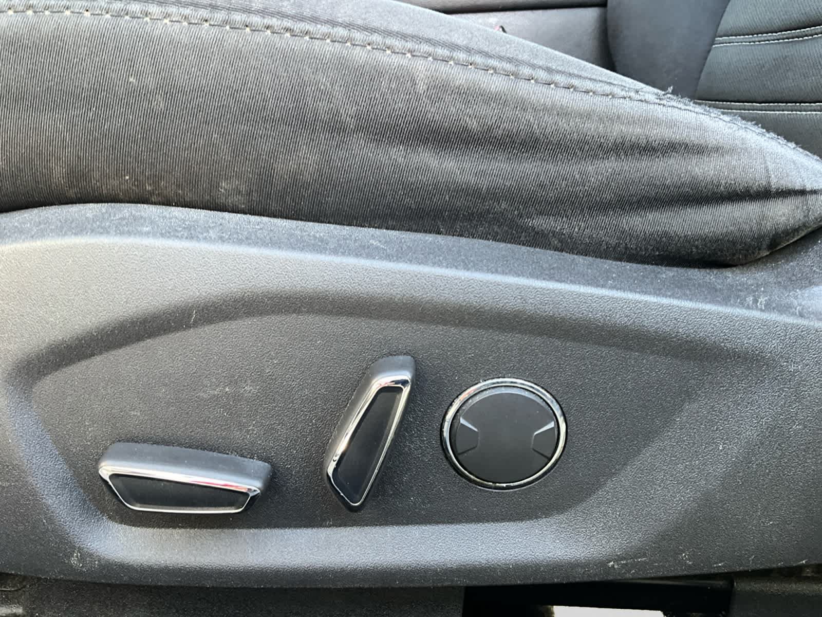 Used 2013 Ford Fusion SE FWD image 19