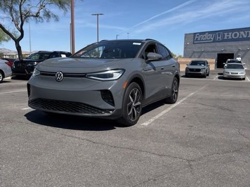 Used 2023 Volkswagen ID.4 S image 1
