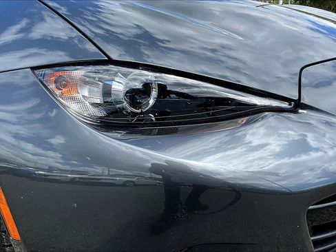 Used 2021 MAZDA MX-5 Miata RF Grand Touring image 27