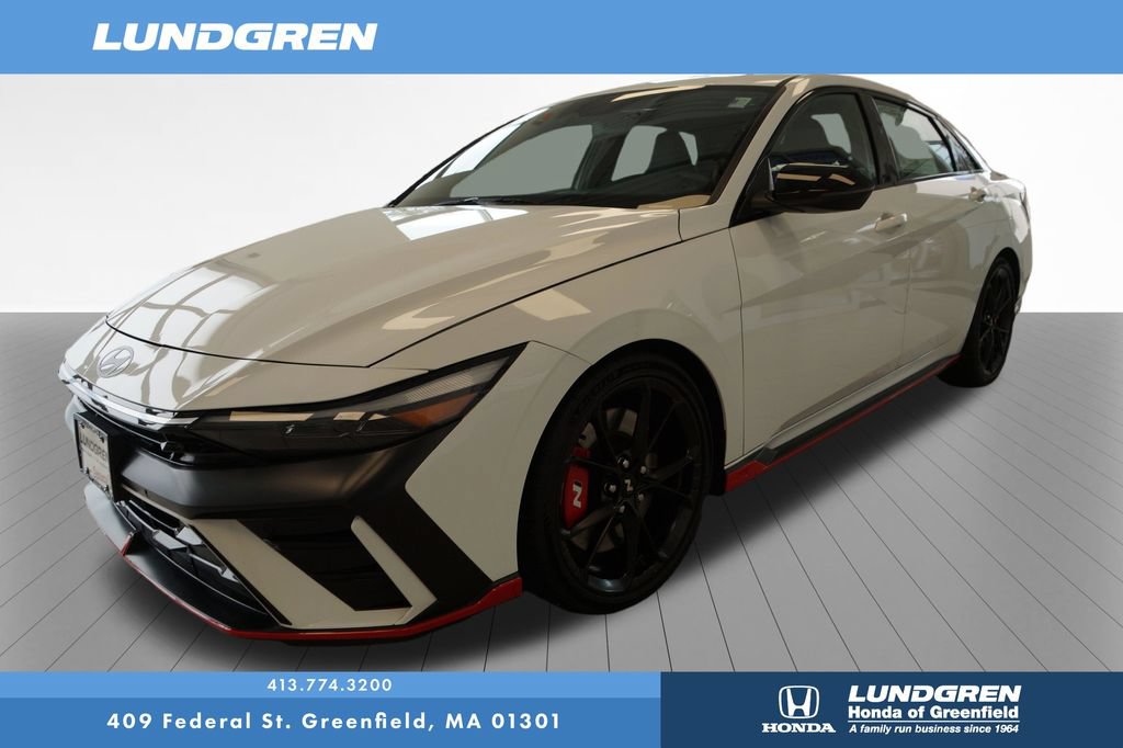 Used 2025 Hyundai Elantra N FWD image 3