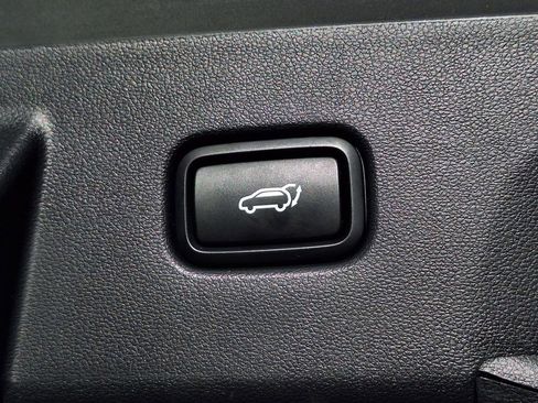 Certified 2024 Hyundai Tucson Limited image 33