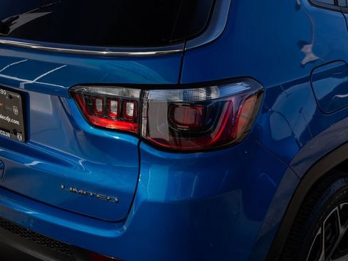 Used 2026 Jeep Compass Limited image 40