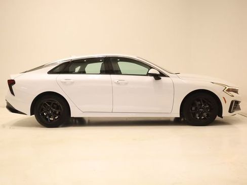 Used 2025 Kia K5 LXS image 3