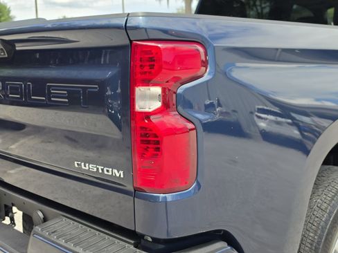 Used 2022 Chevrolet Silverado 1500 Custom RWD image 8