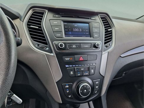 Used 2018 Hyundai Santa Fe Sport FWD image 12