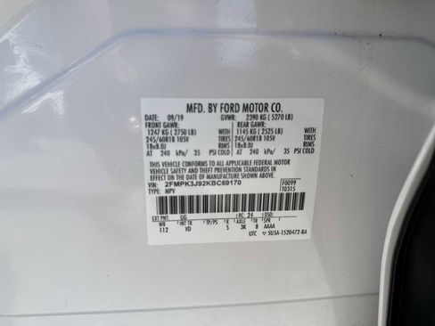 Used 2019 Ford Edge SEL w/ Equipment Group 201A FWD image 36
