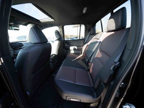 New 2026 Honda Ridgeline Black Edition image 23