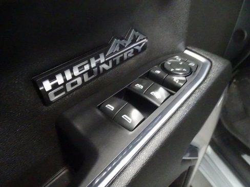 Certified 2024 Chevrolet Silverado 1500 High Country w/ High Country Premium Package AWD/4WD image 10