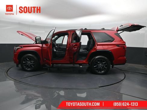 Used 2023 Toyota Sequoia Platinum AWD/4WD image 65
