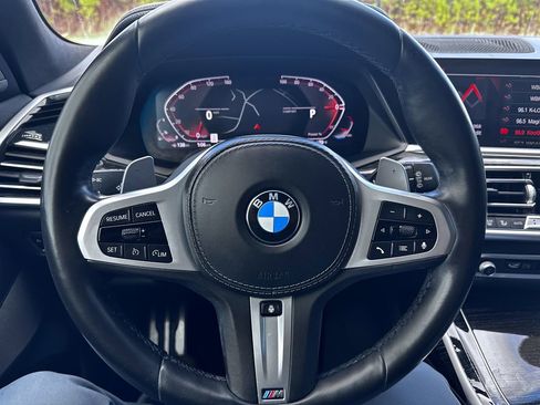 Used 2021 BMW X7 xDrive40i w/ M Sport Package image 21