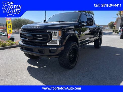 Used 2020 Ford F250 Platinum w/ FX4 Off-Road Package AWD/4WD image 1
