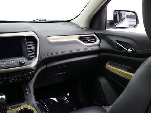 Used 2019 GMC Acadia Denali AWD/4WD image 36