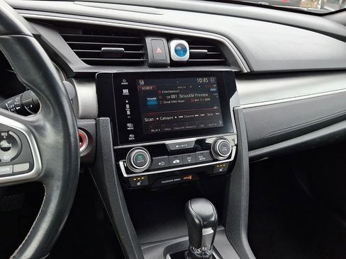 Used 2017 Honda Civic EX-L image 19