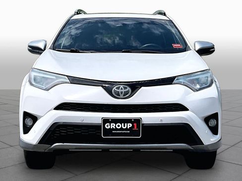 Used 2017 Toyota RAV4 SE w/ Power Special Value Package AWD/4WD image 3