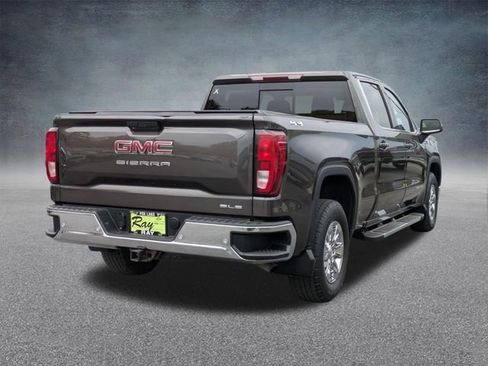 Used 2019 GMC Sierra 1500 SLE w/ Preferred Package AWD/4WD image 3
