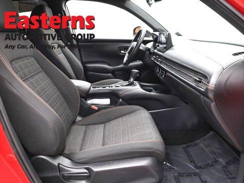 Used 2025 Honda HR-V Sport image 23
