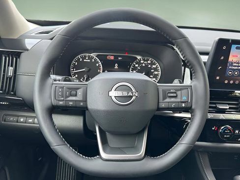 New 2026 Nissan Pathfinder SV AWD/4WD image 12