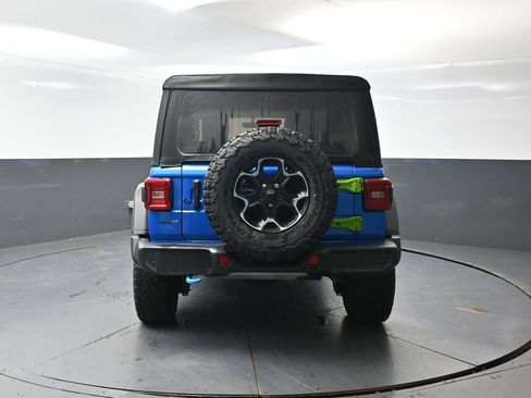 Used 2021 Jeep Wrangler Unlimited Rubicon 4xe w/ Cold Weather Group AWD/4WD image 13