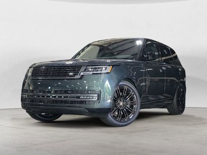 New 2025 Land Rover Range Rover SE