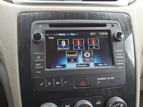 Used 2017 Chevrolet Traverse LT image 26