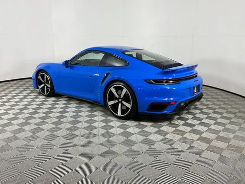 Used 2022 Porsche 911 Turbo image 3
