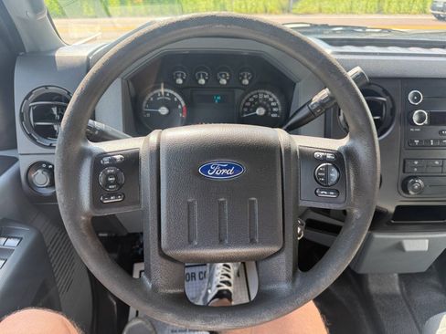 Used 2016 Ford F250 XL w/ Power Equipment Group RWD image 15
