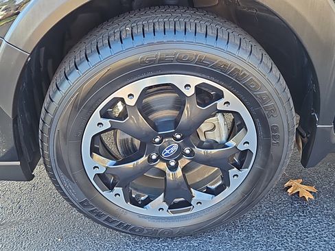 Certified 2023 Subaru Crosstrek 2.0i Premium image 4