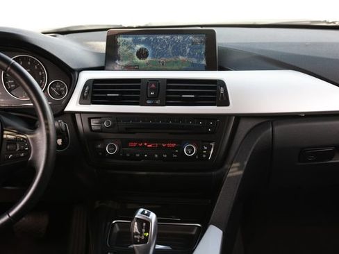 Used 2012 BMW 328i Sedan RWD image 40