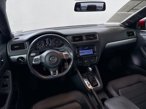 Used 2014 Volkswagen Jetta GLI FWD image 22
