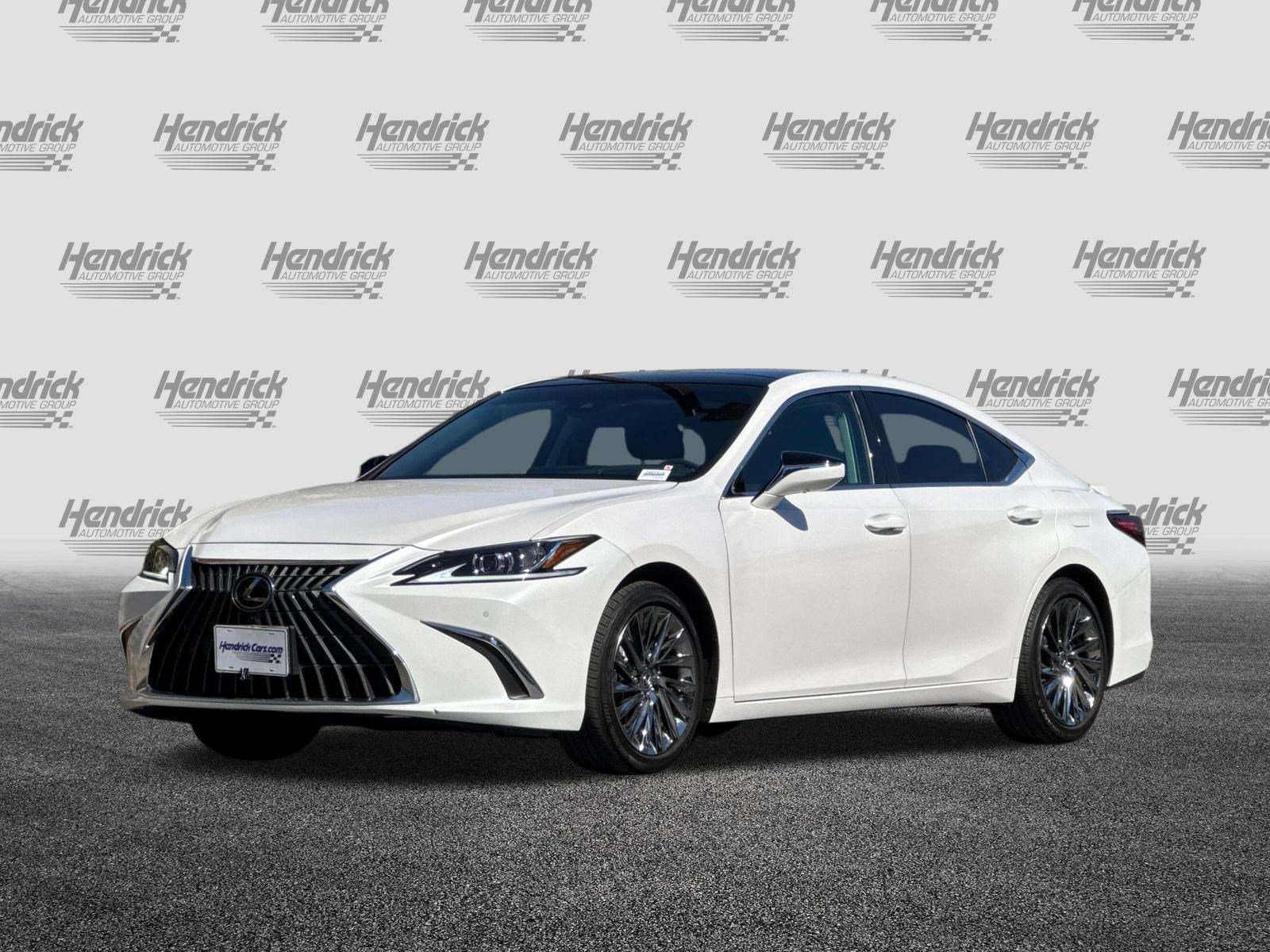 Used 2024 Lexus ES 350 w/ Accessory Package (Z2) FWD image 9