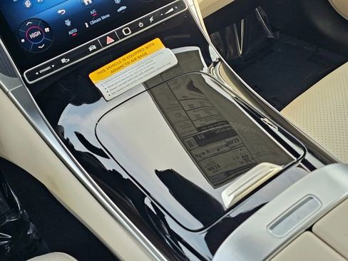 New 2026 Mercedes-Benz GLC 300 4MATIC image 32