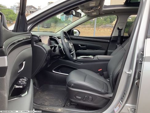 Used 2023 Hyundai Tucson Limited w/ Cargo Package FWD image 8