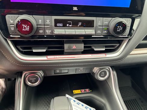 New 2026 Toyota Grand Highlander Limited image 22