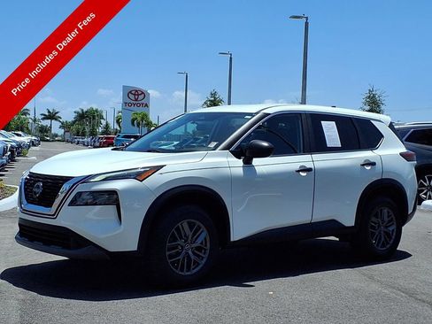 Used 2023 Nissan Rogue S FWD image 3