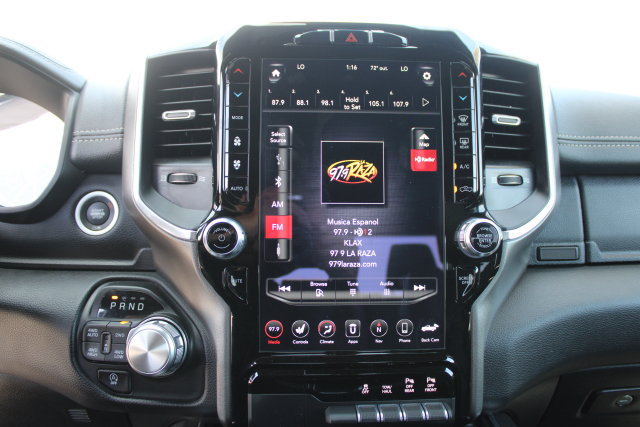 Used 2020 RAM 1500 Laramie AWD/4WD image 29