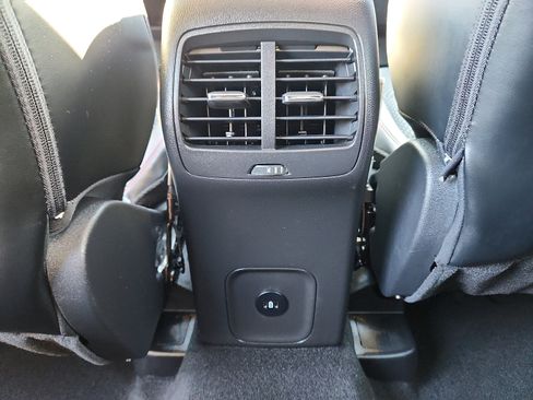 Used 2025 Ford Escape ST-Line w/ Tech Pack #1 image 12